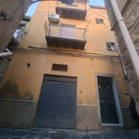 Casa singola a Valguarnera Caropepe