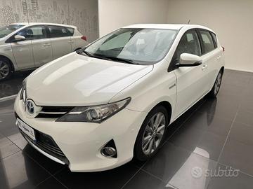 TOYOTA Auris 1.8 Hybrid Lounge