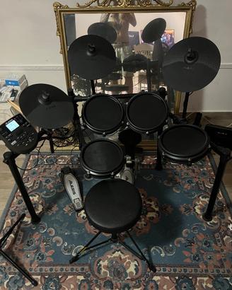 ALESIS Nitro Mesh Kit + accessori