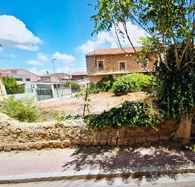 Casa con giardino Viale Rinascita