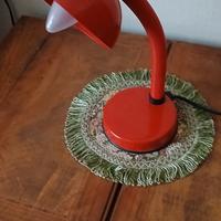 lampada rossa da tavolo ,vintage 