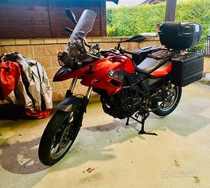 F700gs