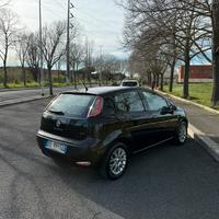 FIAT PUNTO EVO 1.2 BENZINA 69CV(Prezzo trattabile)