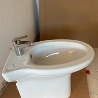 Bidet alto per disabili o anziani