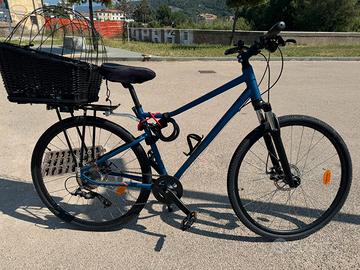 Bici trekking RIVERSIDE 500 blu