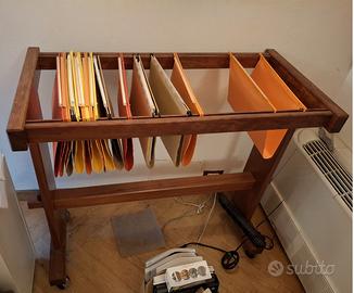 Archivio cartelle sospese realizzato da artigiano