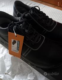 SCARPE ANTINFORTUNISTICHE 