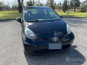 Toyota AYGO SOL 998cc. Unico proprietario €.3900