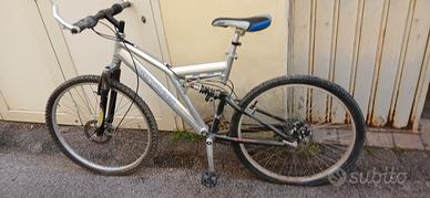 bici in lega 
