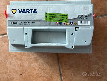 Varta E44 bateria