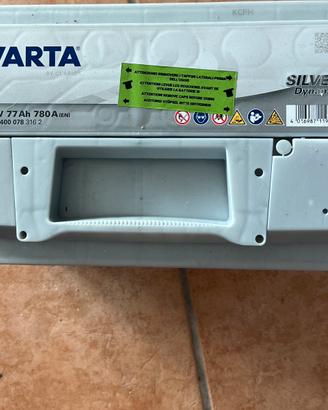 Varta E44 bateria