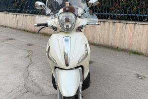 Piaggio beverly 300