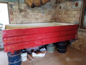 Vasca per trasporto uva