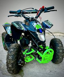 quaad,moto,bambino