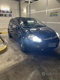 Grande punto evo 2011