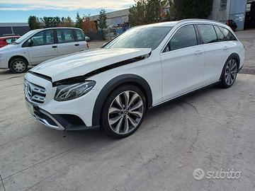 Ricambi Mercedes E 220 D 4Matic Allterrain 2018