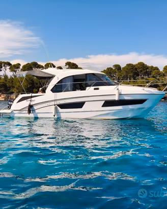 BENETEAU ANTARES 9 FUORIBORDO  MOTORI NUOVI 2026