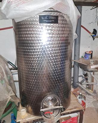 Torchio, cisterna, pigiatrice e vasconi