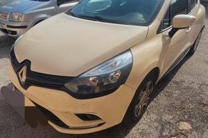 Renault Clio 2017 130mila km motore perfetto