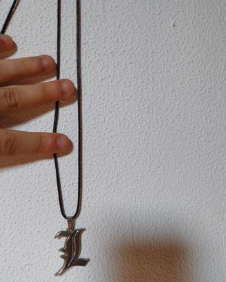 collane di: death note e di Attack on titan