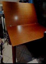 Tavolo usato allungabile in legno