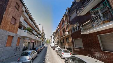 Open-space di 30mq arredato-Cimiano M2