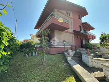 VILLA SINGOLA A GRADARA