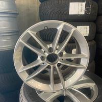 Cerchi in lega da 16 mercedes e gomme