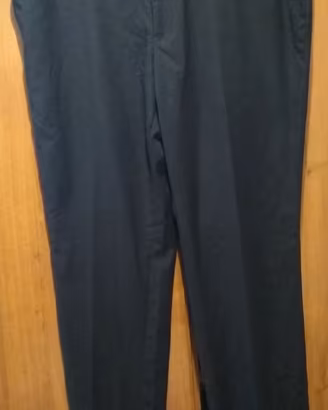 Pantalone nuovo