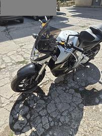moto Honda CB 1000 R