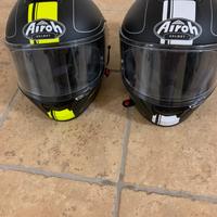 Caschi marca airoh integrali