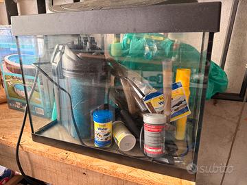 Acquario Tetra 60L completo con filtro e accessori