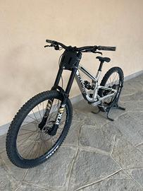 MTB DH TRANSITION TR11 TAGLIA M