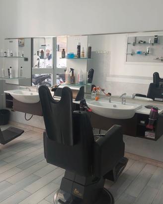 Arredamento parrucchiere uomo 
