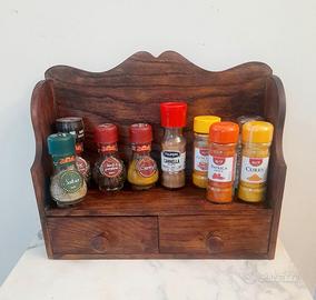 Mensola portaspezie in legno