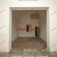 Locale, Stazione - Mattarella, Bagheria.