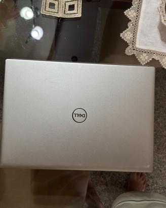Dell Inspiron 16 5620