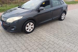 Renault Megane Mégane 1.5 dCi 90CV SporTour Confor