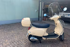 vespa piaggio LS 150 anno 2008