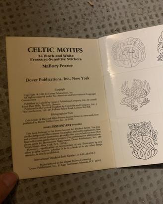Album adesivi e timbro celtico scozzese