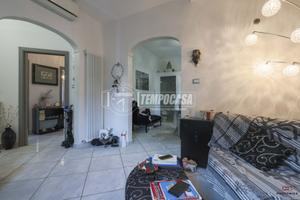 VILLA LIBERA SU 4 LATI RISTRUTTURATA E CON AMPIO G