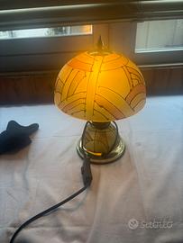 Paralume in vetro e metallo