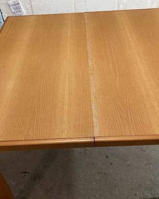 Tavolo allungabile in legno