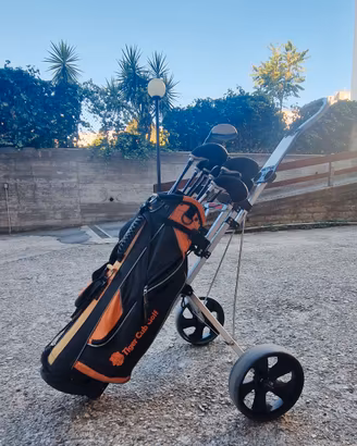 Set golf junior Tiger Cub: Carrello, 9 ferri + pal