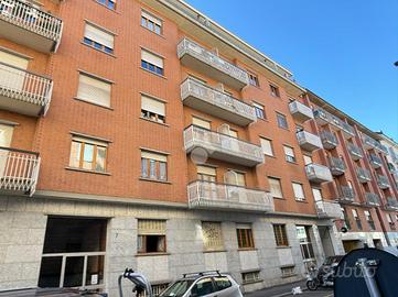 2 LOCALI A TORINO