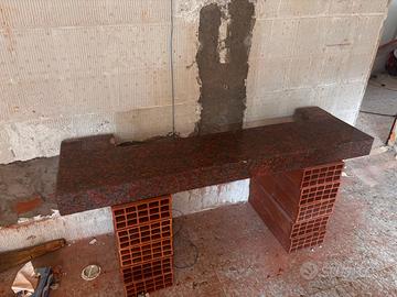 Pianale in granito per focolare