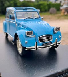 1/24 Citroen Dyane 2CV modellino