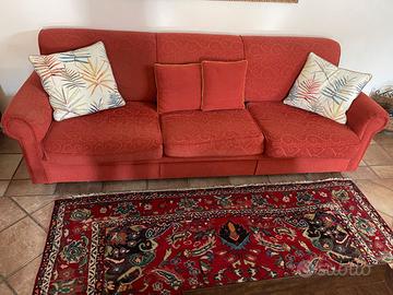 Tris divani 3 posti + 2 posti + poltrona – divano
