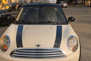 MINI COOPER 1.6 D