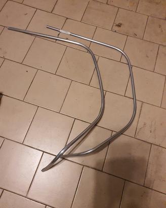 Profilo bordo scudo vespa GTS 300 Super